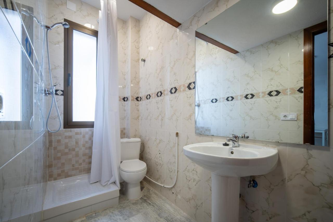 Conjunto De Apartamentos Antiguo Palacio Hotel Paris Huelva Zewnętrze zdjęcie