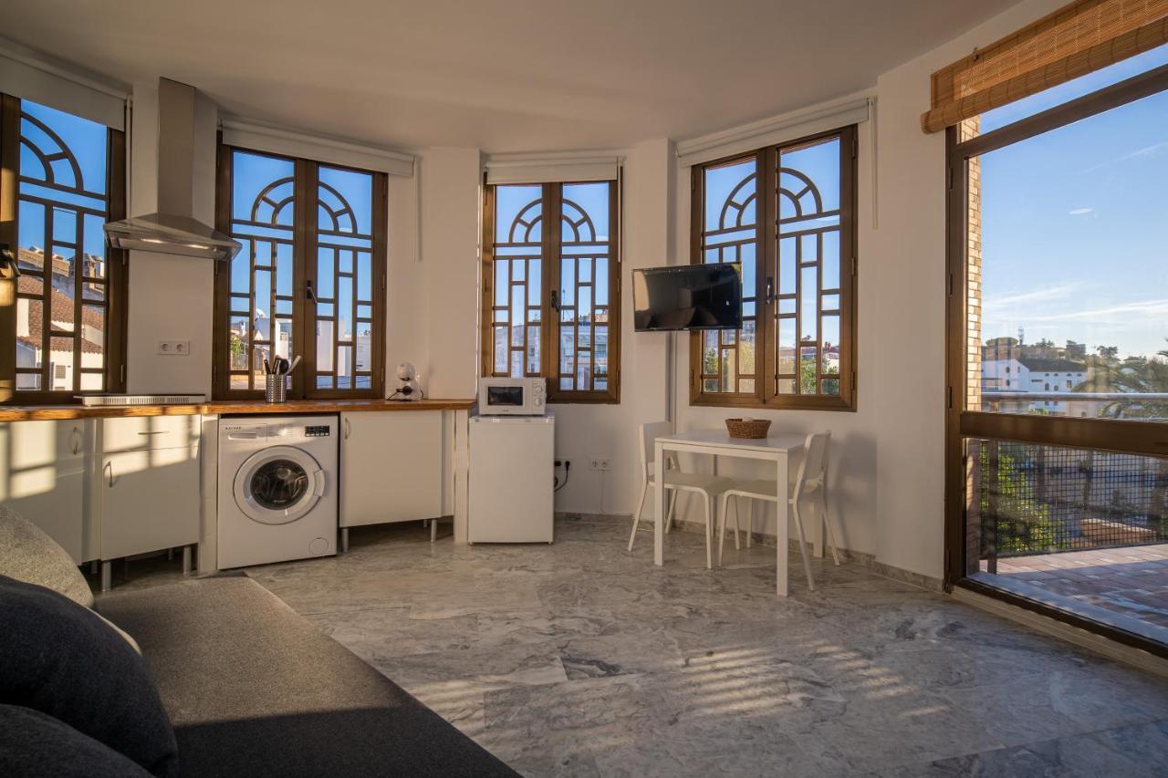 Conjunto De Apartamentos Antiguo Palacio Hotel Paris Huelva Zewnętrze zdjęcie